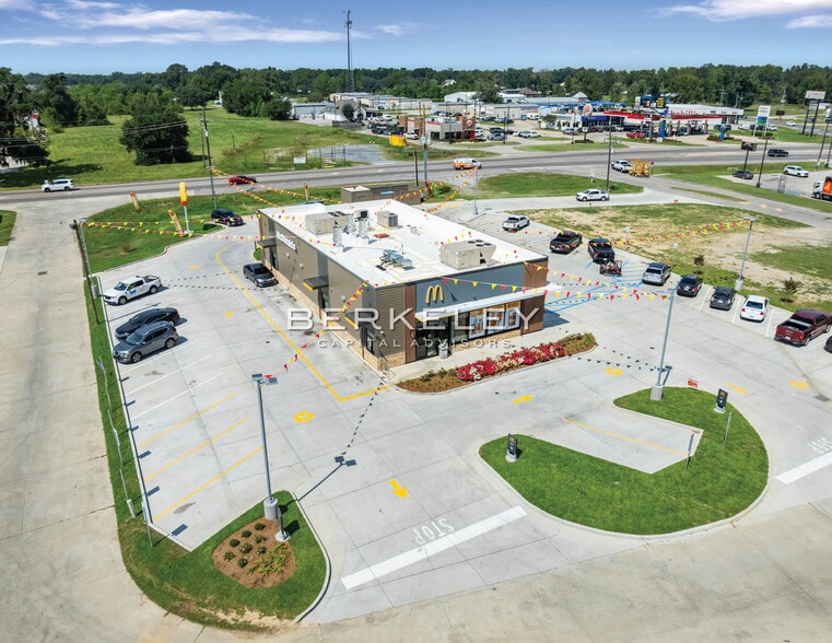 More Photos Of 13496 Highway 73, Geismar Fast Food For Sale