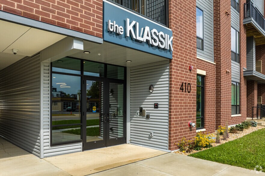 More Photos Of 410 W Verona Ave, Verona Apartments For Lease