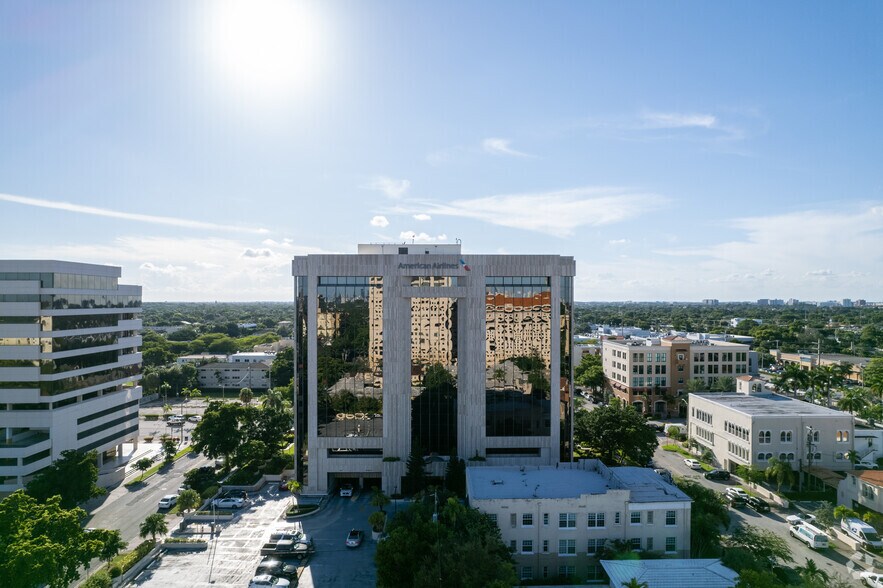 More Photos Of 901 Ponce de Leon Blvd, Coral Gables Office For Lease
