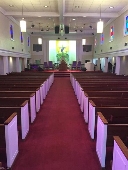 More Photos Of 4700 Little John Dr, Norfolk Religious Facility For Sale