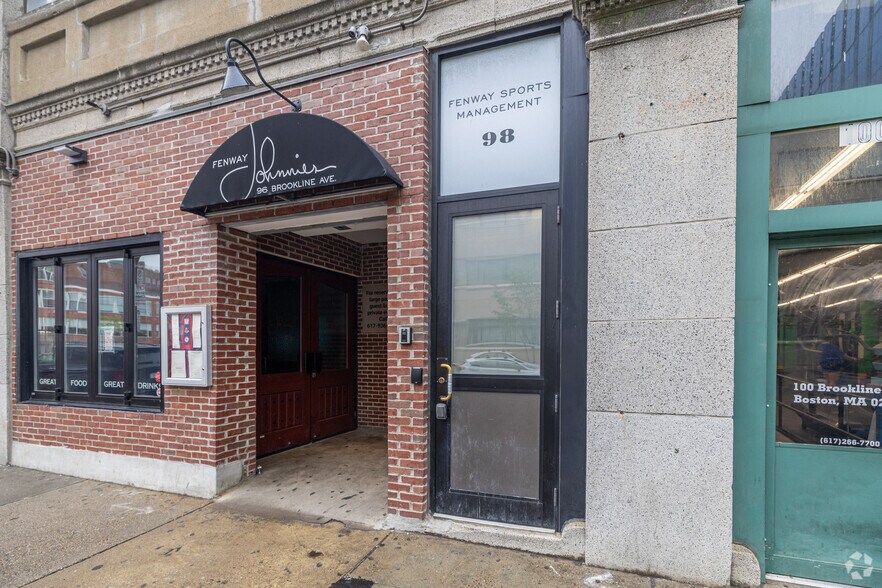 More Photos Of 98 Brookline Ave, Boston Loft Creative Space For Lease