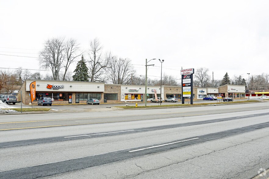 More Photos Of 290-316 S Telegraph Rd, Pontiac Storefront For Lease