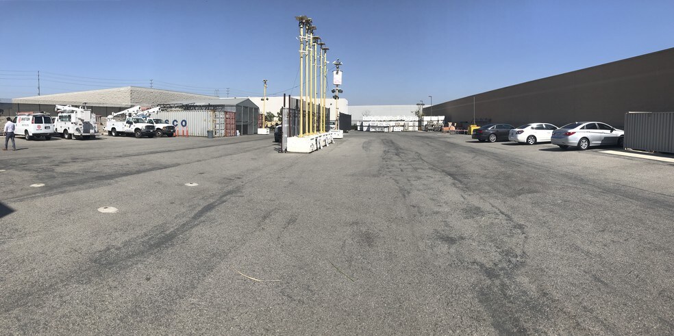 More Photos Of 255 N Lincoln Ave, Corona Light Distribution For Sale