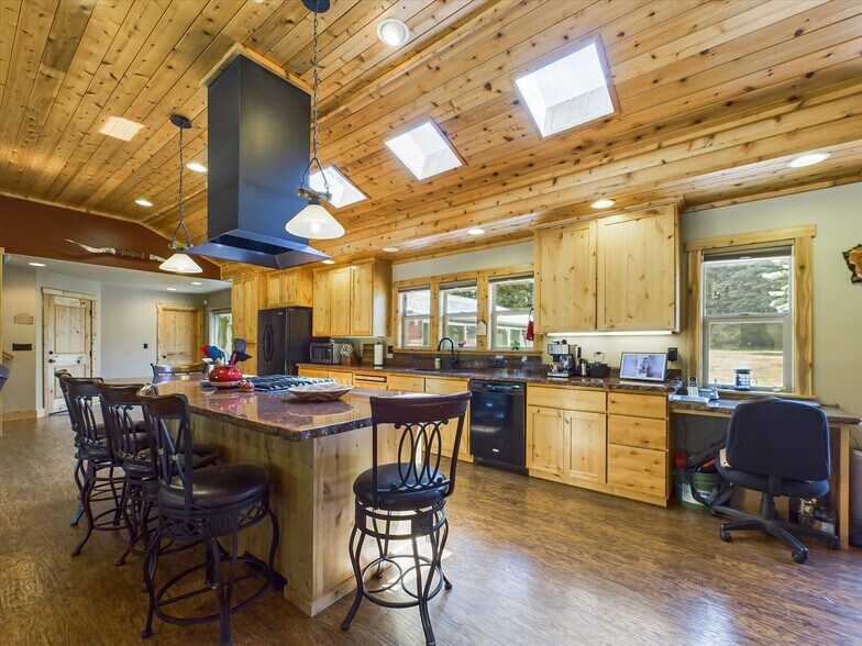 More Photos Of 595 Riverside Park Rd, Carlotta Land For Sale