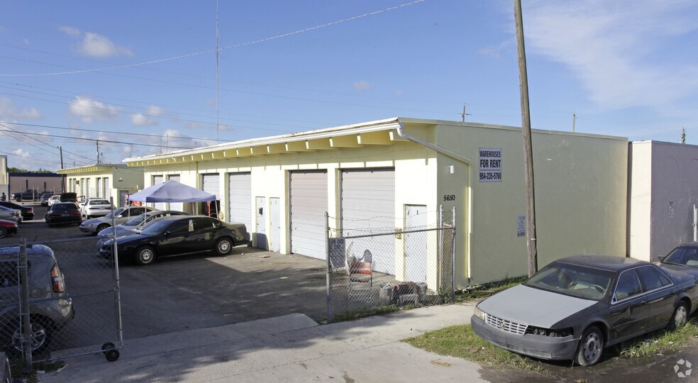 More Photos Of 5650 Rodman St, Hollywood Warehouse For Lease
