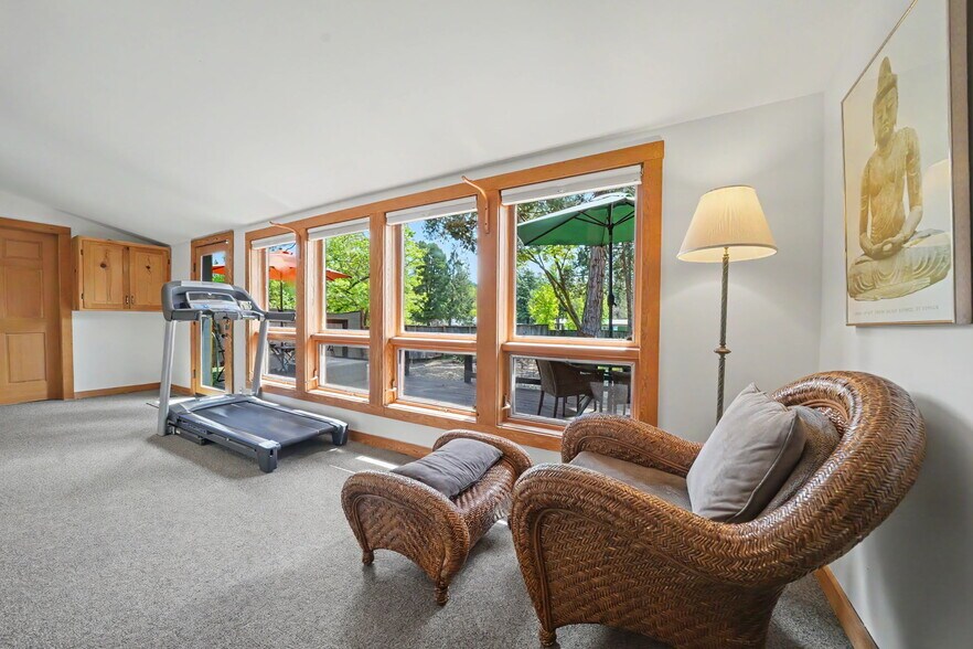 More Photos Of 21376 Consolation St, Volcano Specialty For Sale