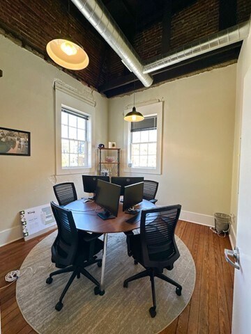 More Photos Of 130 N Fayette St, Alexandria Office For Sale