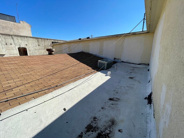 More Photos Of , Laredo General Retail For Sale