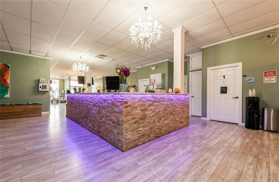 More Photos Of 34 Hempstead Tpke, Farmingdale Freestanding For Sale