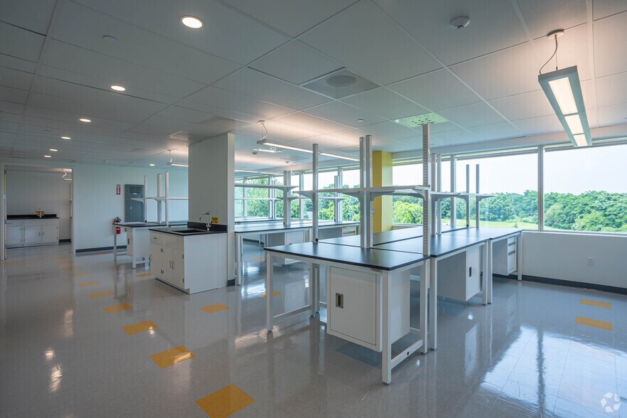 Photo of 3rd Floor Ste 304