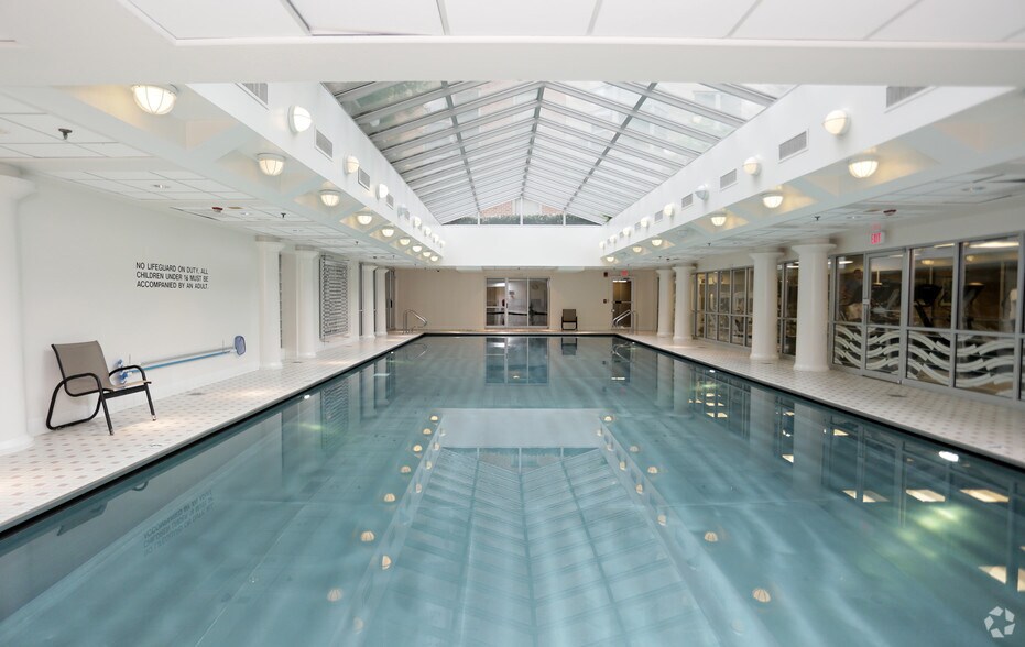 More Photos Of 425 8th St NW, Washington Apartments For Lease