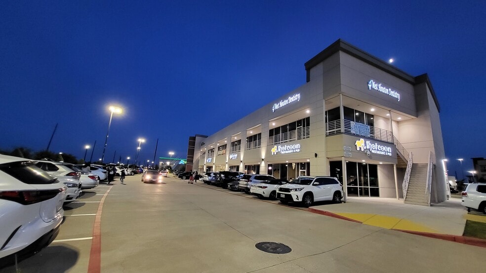 More Photos Of 1223 Grand West Blvd, Katy Restaurant For Sale
