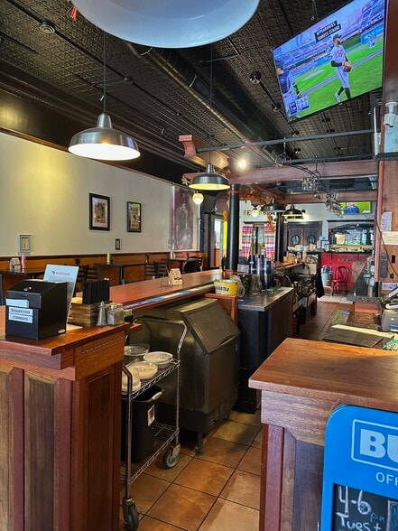 More Photos Of 162-164 Glen St, Glens Falls Storefront Retail Residential For Sale