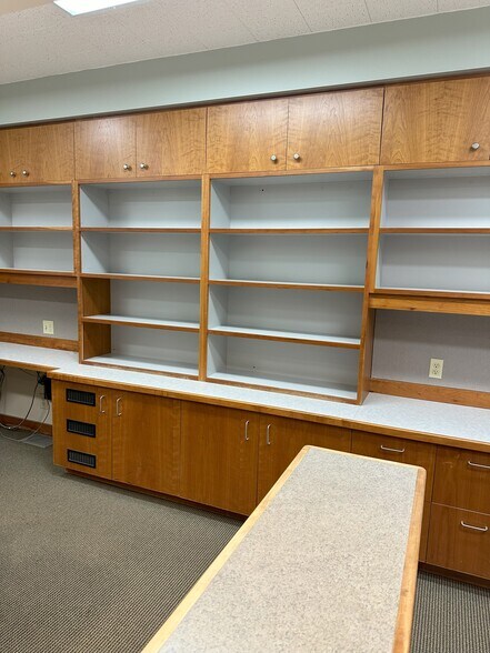 More Photos Of 3628 Meridian St, Bellingham Medical For Sale