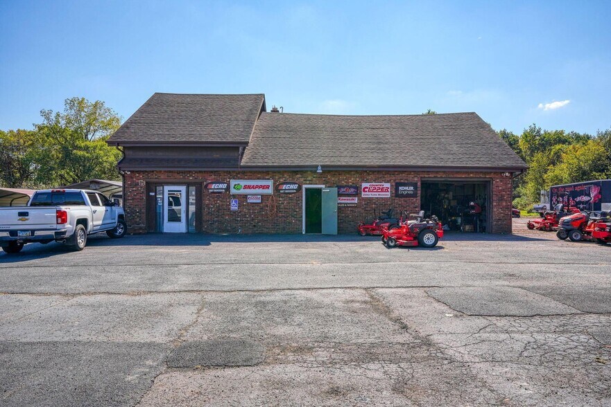 More Photos Of 7271 National Rd SW, Pataskala Freestanding For Sale
