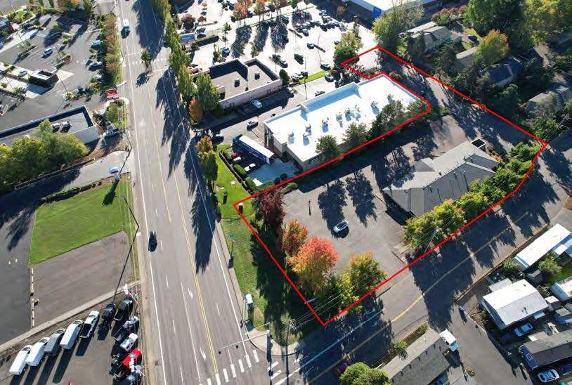 More Photos Of 2222 E Powell Blvd, Gresham Office For Sale