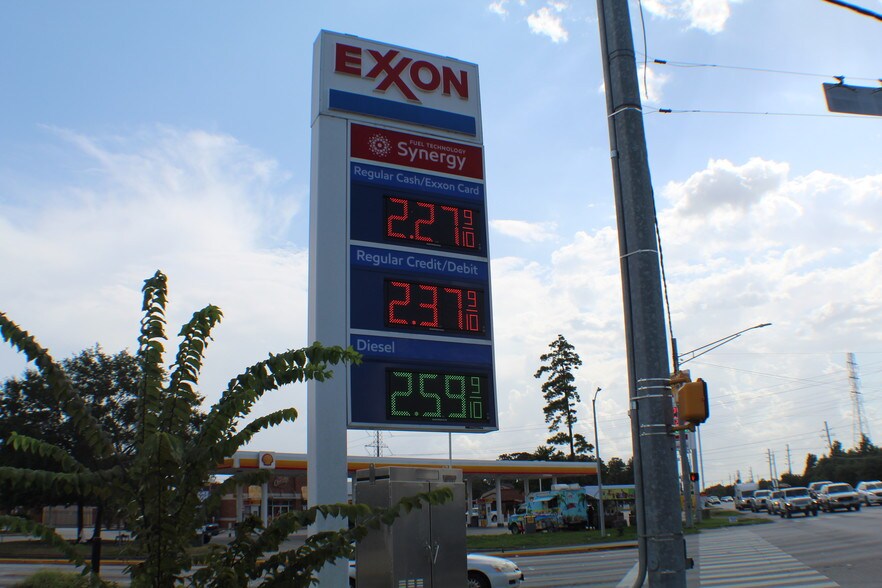 More Photos Of 3810 Atascocita Rd, Humble Convenience Store For Sale