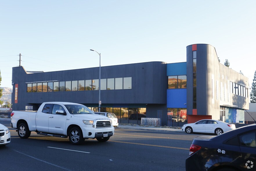 Primary Photo Of 9040 Topanga Canyon Blvd, Canoga Park Loft Creative Space For Lease