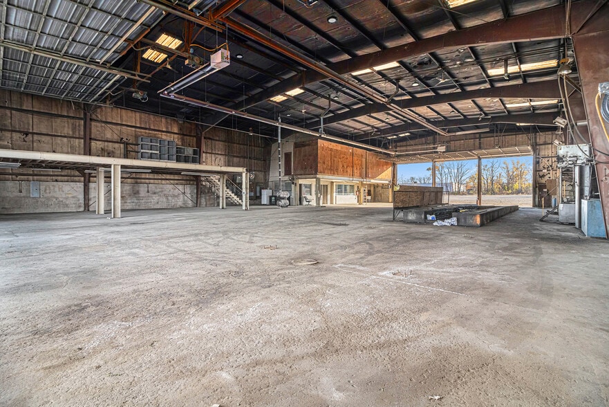 More Photos Of 29250 S Wixom Rd, Wixom Warehouse For Sale