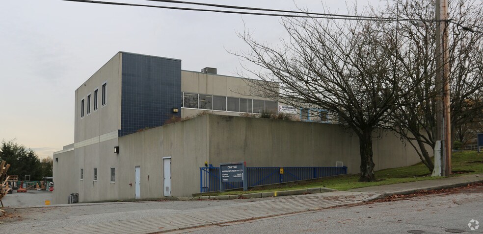 More Photos Of 2820 Ingleton Ave, Burnaby Warehouse For Lease