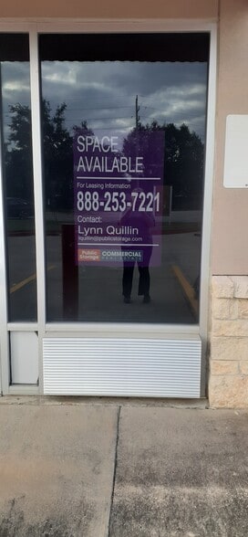 More Photos Of 12906 Fry Rd, Cypress Light Distribution For Lease