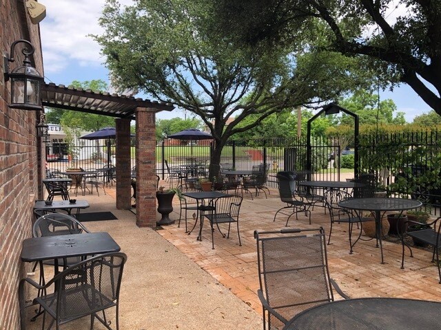 More Photos Of 1424 Washington Ave, Waco Restaurant For Sale