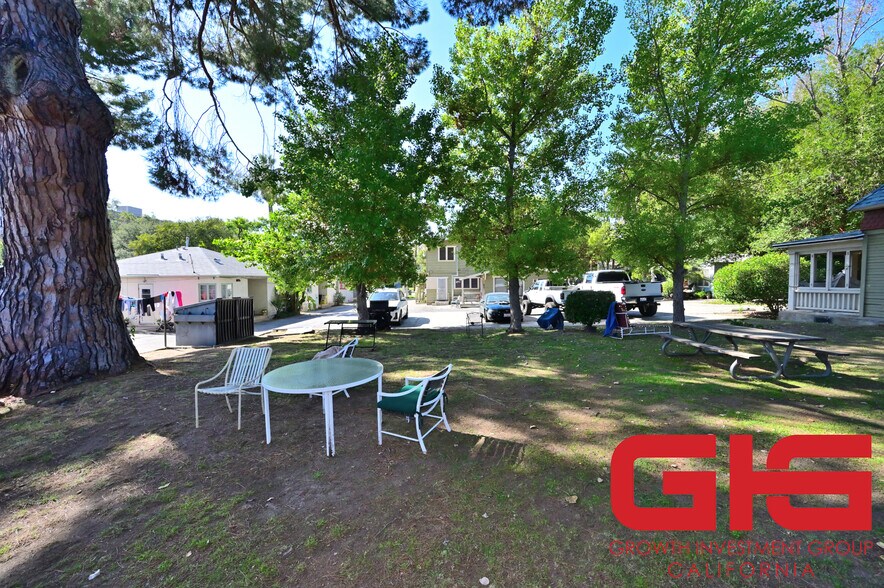 More Photos Of 536 N Madison Ave, Pasadena Apartments For Sale