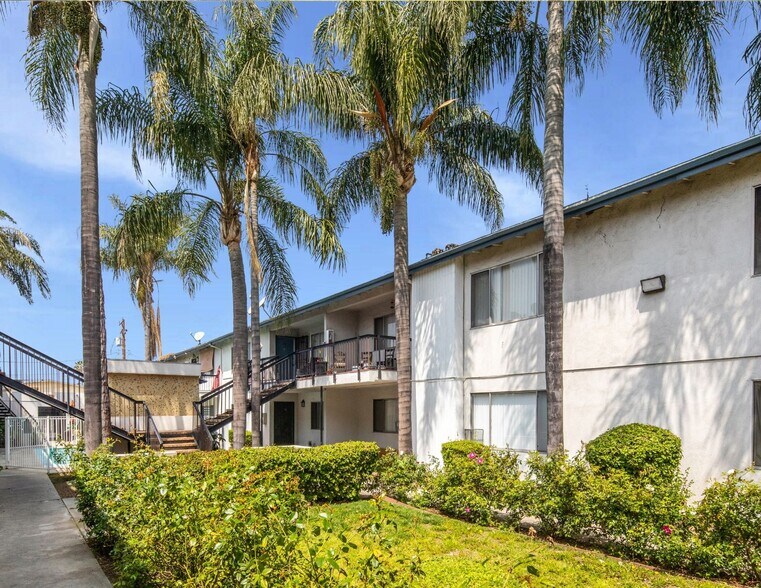 More Photos Of 2352 Leroy St, San Bernardino Apartments For Sale