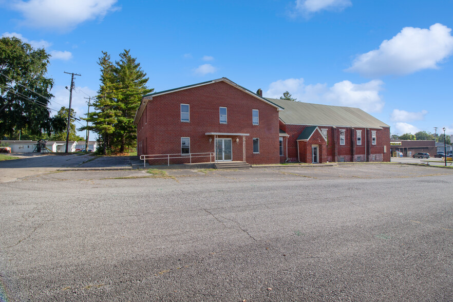 Primary Photo Of 220 S Main St, Brownstown Office For Sale