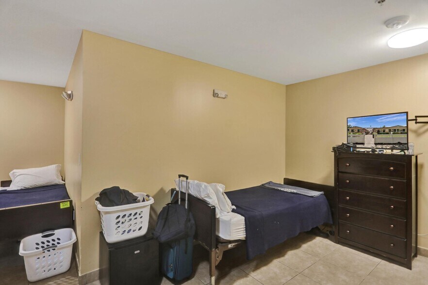 More Photos Of 1722 Madison St, Hollywood Assisted Living For Sale