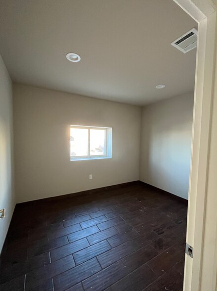 More Photos Of 8420 E Hwy 67, Alvarado Unknown For Lease
