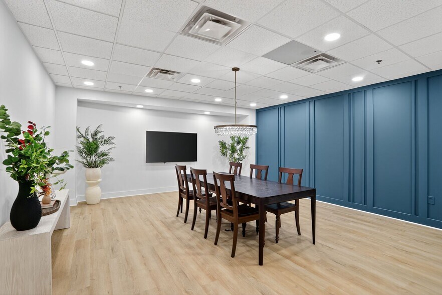 More Photos Of 5955 State Bridge Rd, Johns Creek Coworking Space