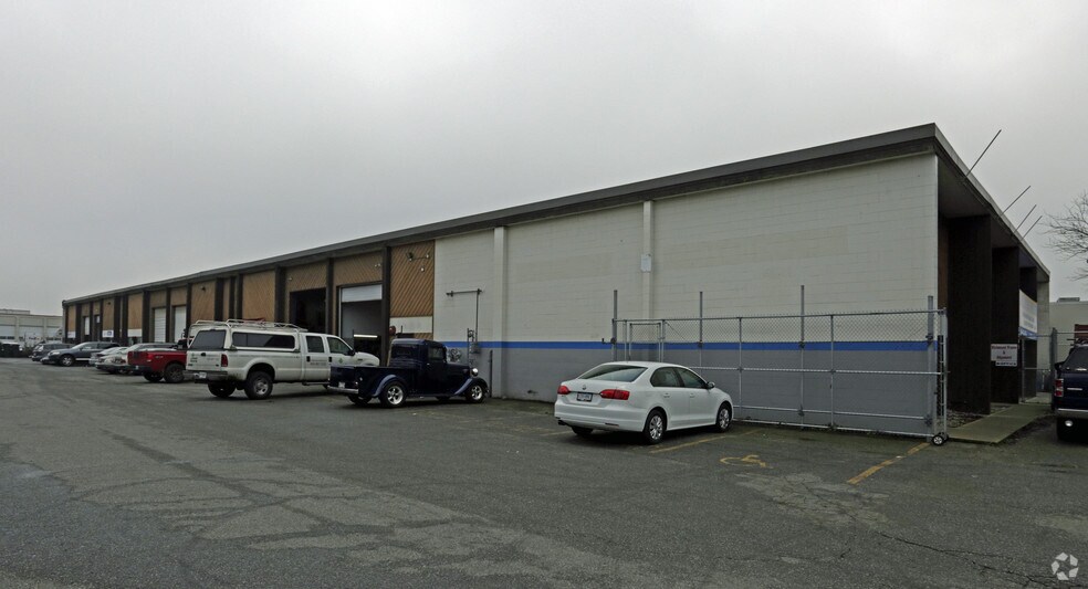 More Photos Of 2840 Olafsen Dr, Richmond Light Distribution For Lease