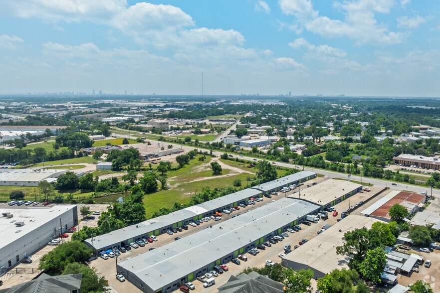 More Photos Of 14518 Hempstead Hwy, Houston Unknown For Lease