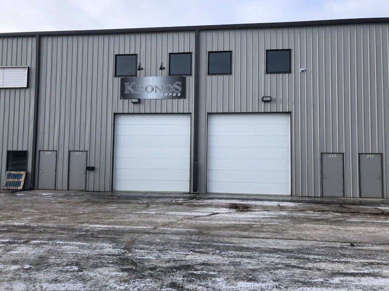 More Photos Of 7609 Sparrow Dr, Leduc Warehouse For Sale