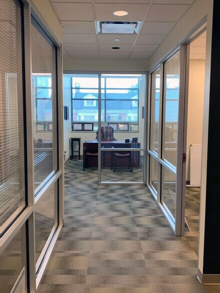 More Photos Of 409-415 N 2nd St, Harrisburg Office For Lease
