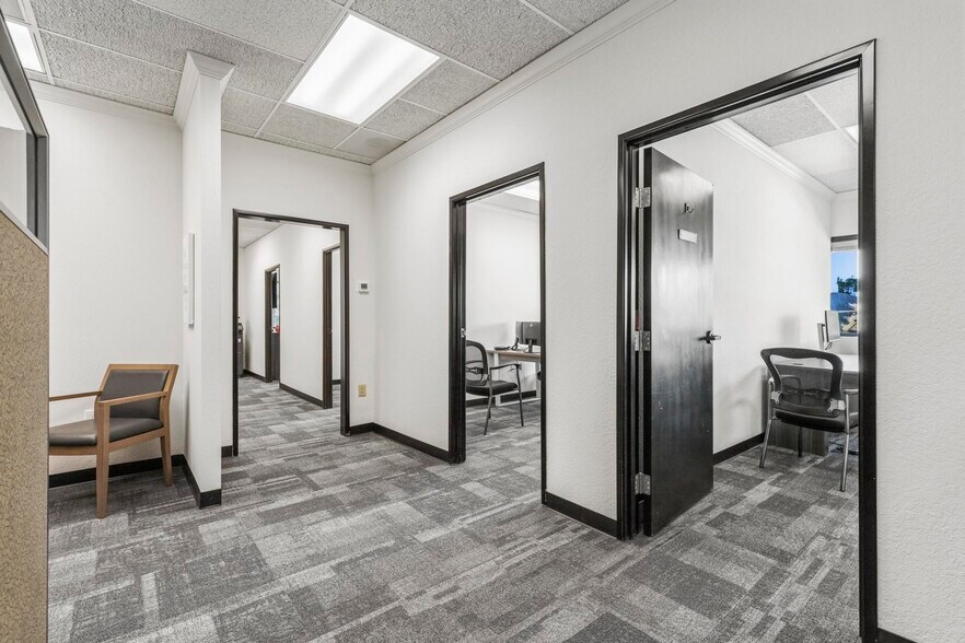 More Photos Of 2555 3rd St, Sacramento Office For Lease