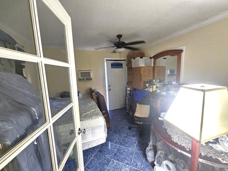More Photos Of 2131 Campbell Rd, Houston Schools For Sale