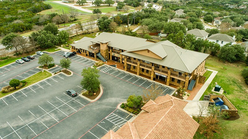 More Photos Of 4300 N Quinlan Park Rd, Austin Unknown For Lease