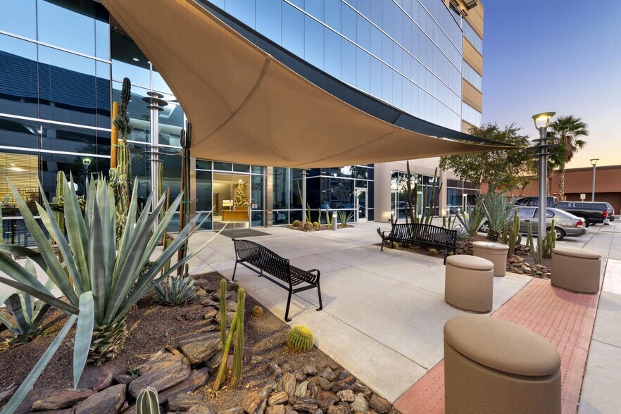 More Photos Of 20414 N 27th Ave, Phoenix Medical For Lease