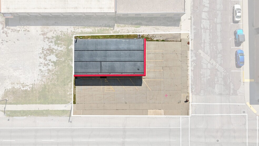 More Photos Of 101 E Linn St, Marshalltown Office For Sale