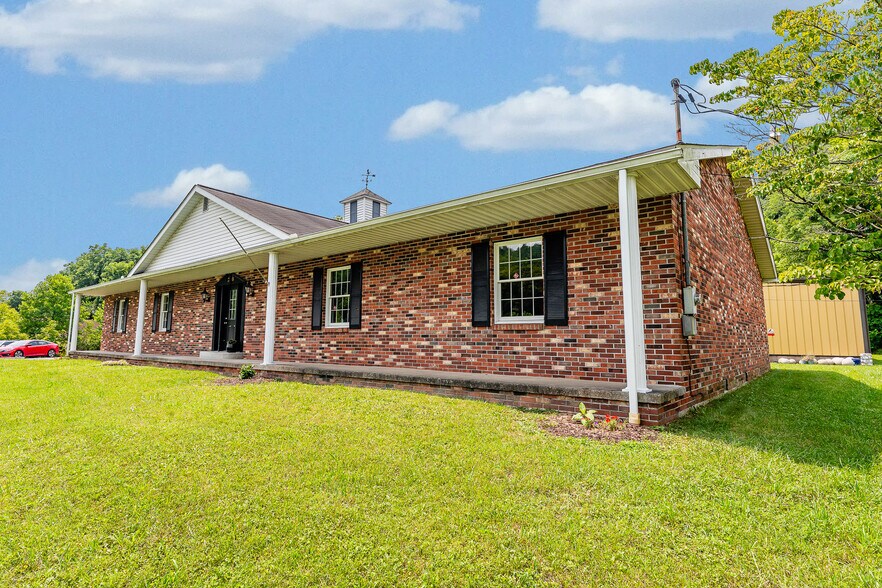 More Photos Of 1065 Greenbag Rd, Morgantown Industrial For Lease