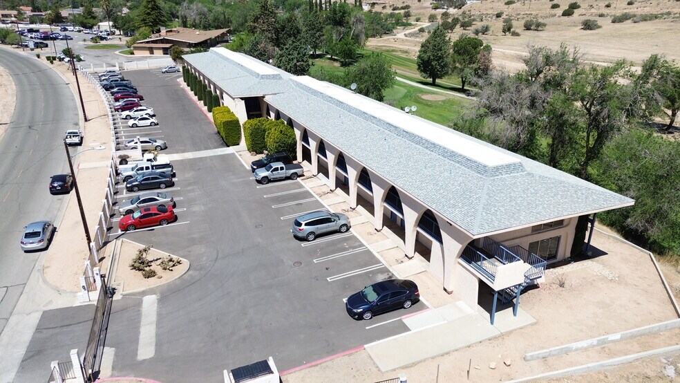 More Photos Of 17990 Bangor Ave, Hesperia Apartments For Sale
