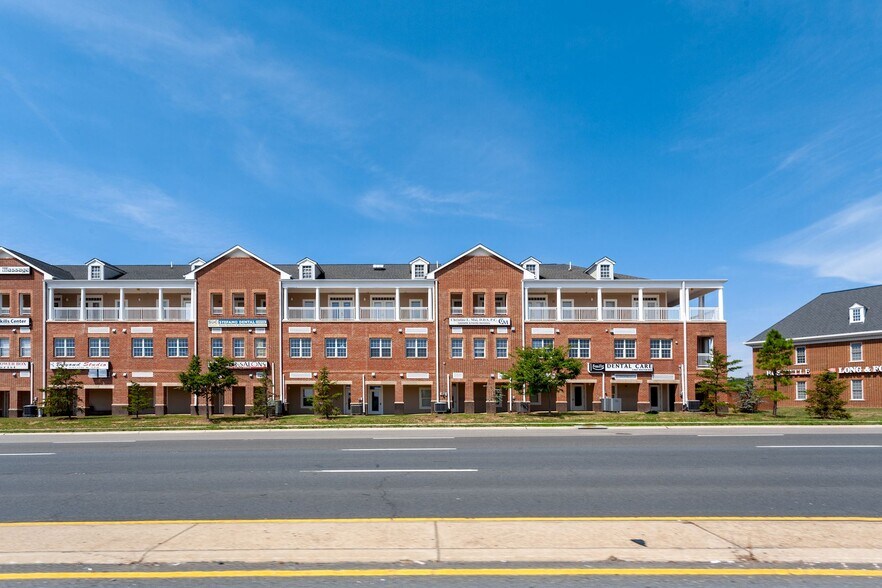 More Photos Of 13885 Hedgewood Dr, Woodbridge Office Residential For Sale