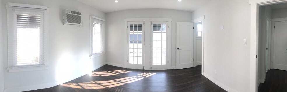 More Photos Of , Los Angeles Multifamily For Sale