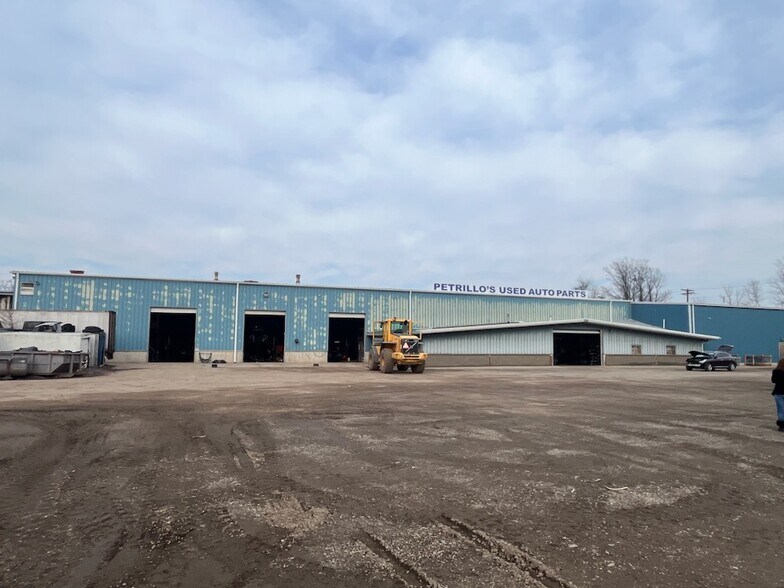 More Photos Of 150 Middletown Ave, New Haven Warehouse For Sale