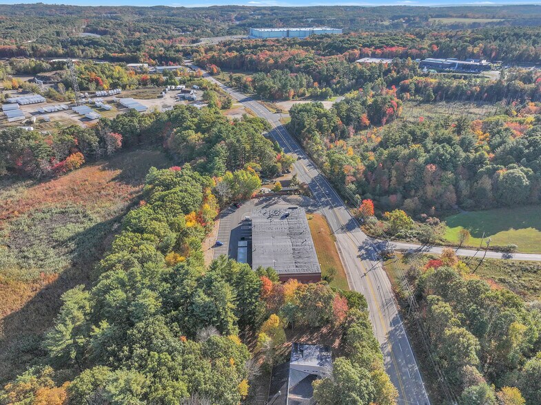 More Photos Of 144 Sturbridge Rd, Charlton Warehouse For Sale