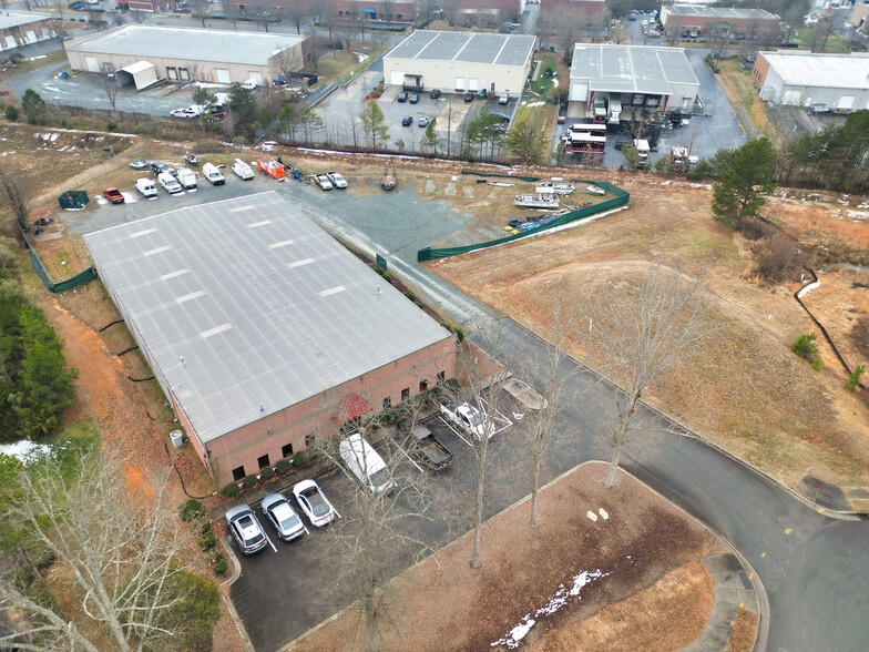 Primary Photo Of 1015 Forsyth Ave, Indian Trail Warehouse For Lease