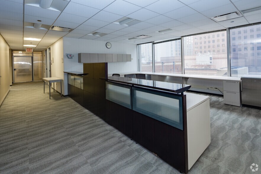 Photo of 9th Floor Ste 900