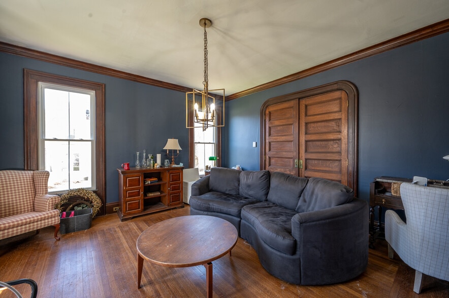 More Photos Of 329 Hazard Ave, Enfield Apartments For Sale